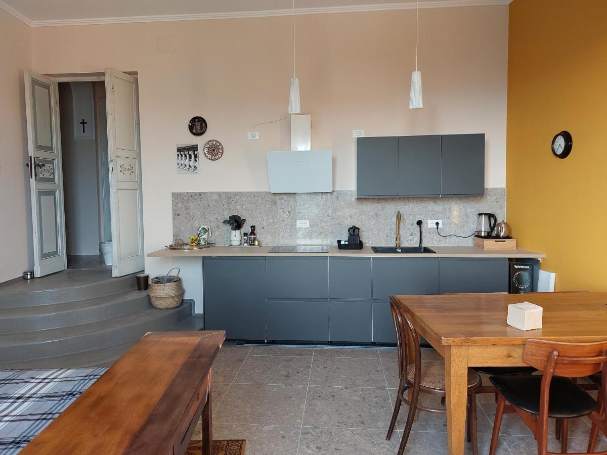 Sant'Omero Bed And Breakfast La Pecora Rosa מראה חיצוני תמונה