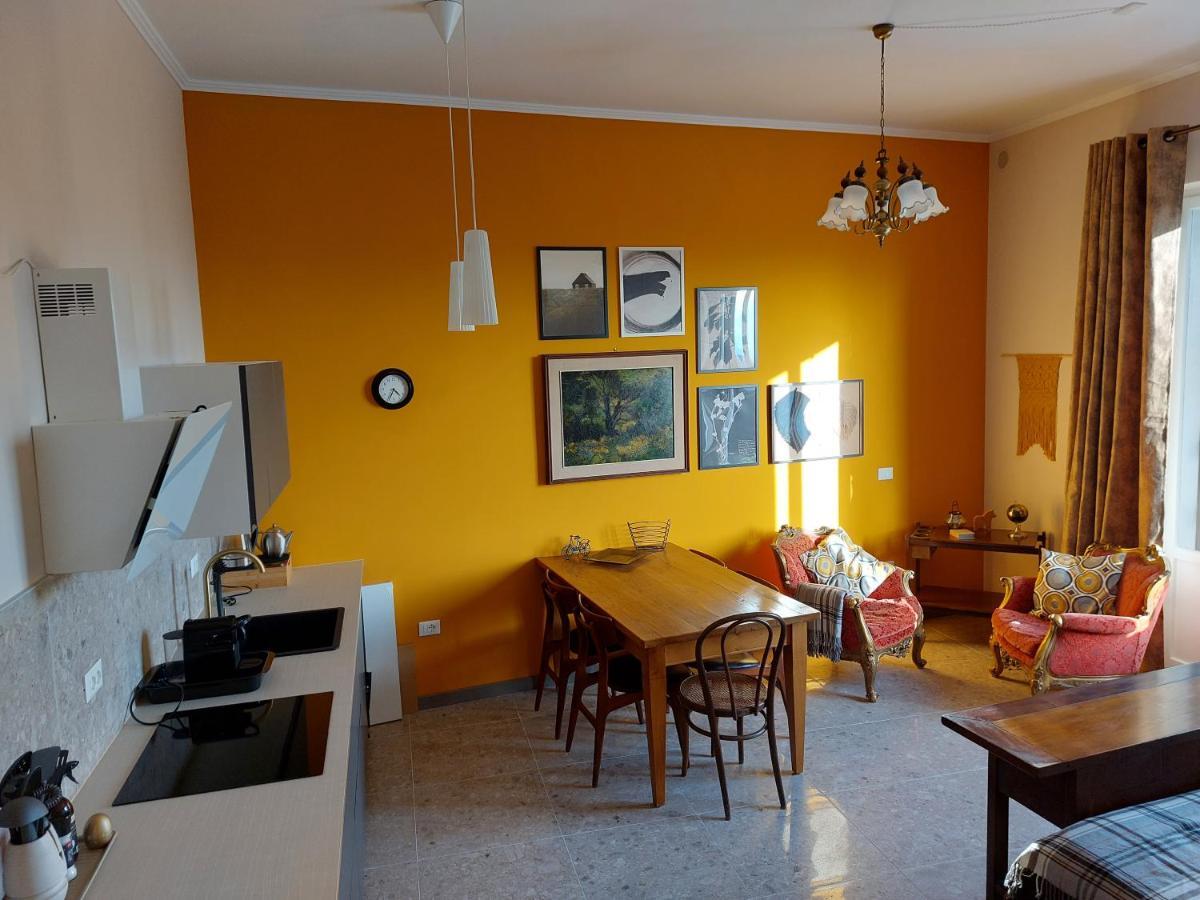 Sant'Omero Bed And Breakfast La Pecora Rosa מראה חיצוני תמונה